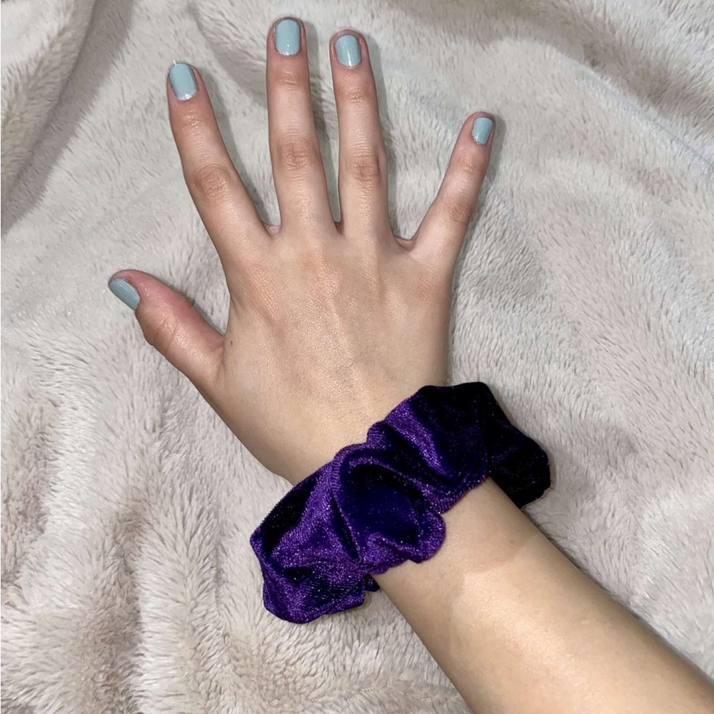 Zipper scrunchie - Picture 2 of 3